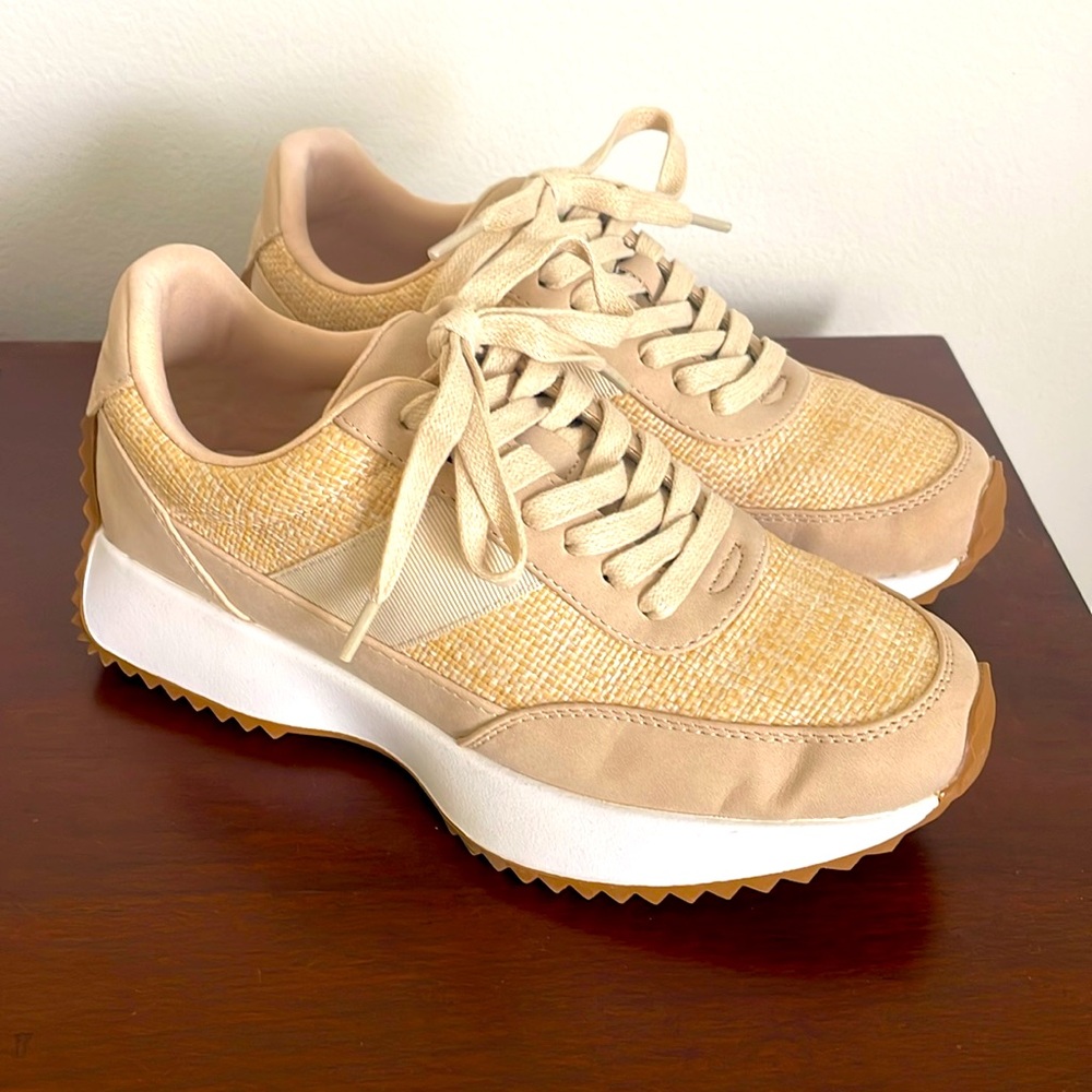 DV by Dolce Vita Women’s Sneakers